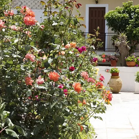 Hotel Aris Methoni (Messenia)