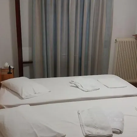 Hotel Aris