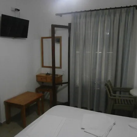 Aris Hotel Methoni (Messenia)