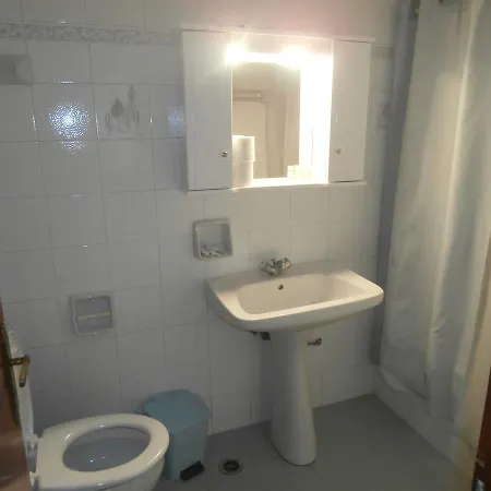 Hotel Aris *
